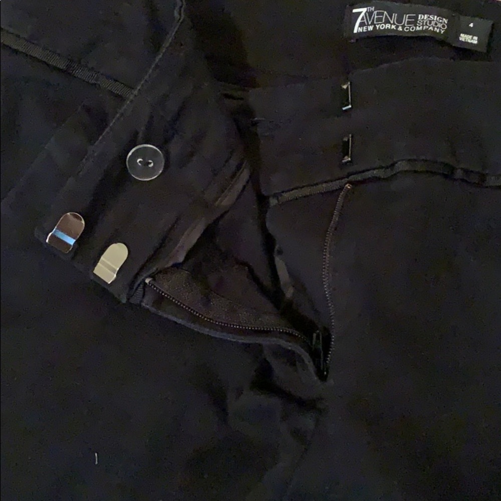Capris - Picture 5 of 6